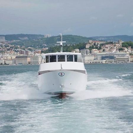 Unica Nel Cuore Storico Di Trieste Eksteriør bilde